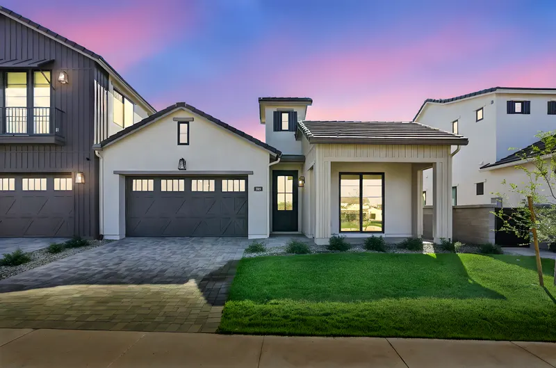 Residence Two in Atrium at Somerset